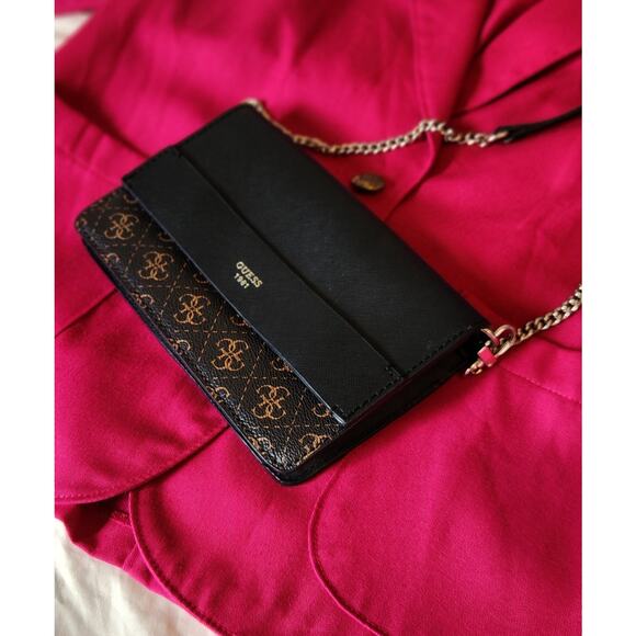 GUESS Hailey Crossbody clutch Black 1981 - Picture 4 of 7